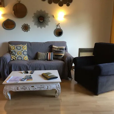 Daire 50 M2, 1 Yatak Odalı, 1 Banyolu , Bölgesinde